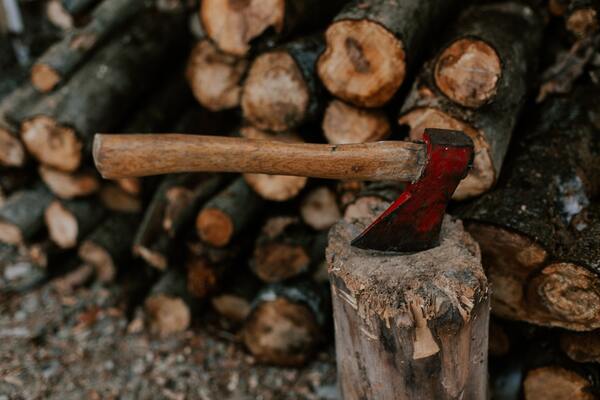 how to get rust off an old axe head